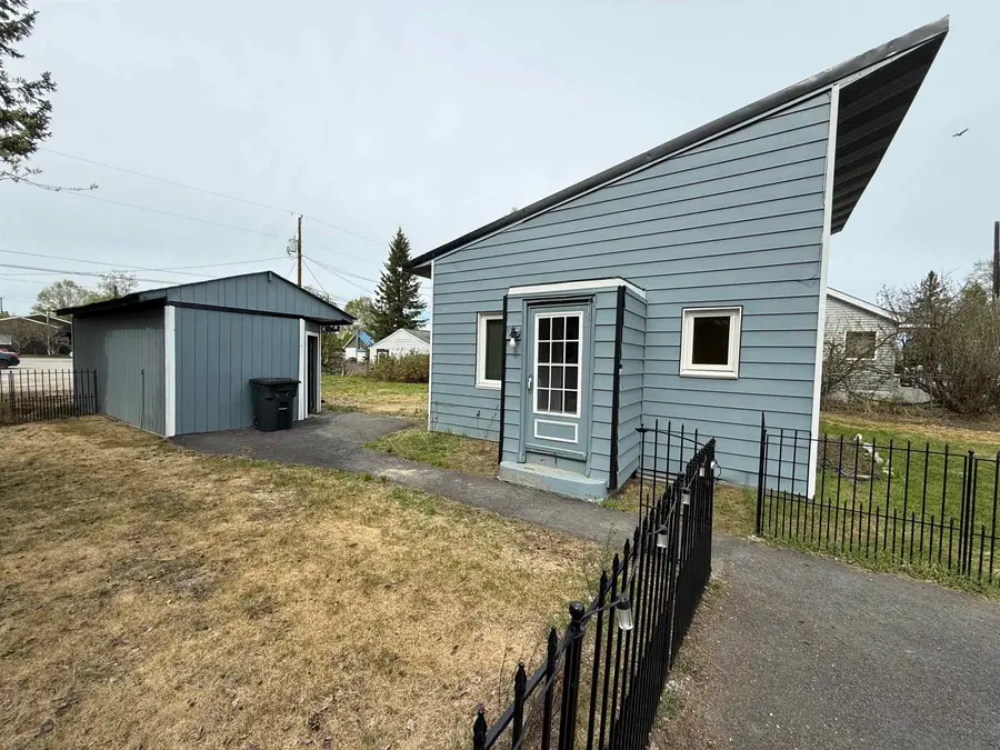 1464 NOBLE STREET, Fairbanks, AK 99701 - #2
