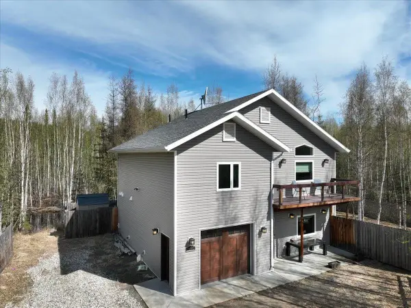2640 WAUGSTROE DRIVE, Fairbanks, AK 99709