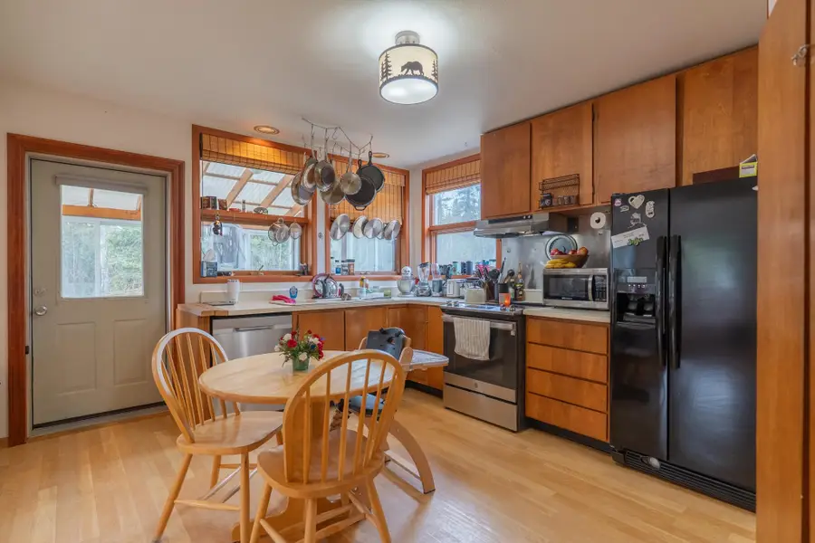 488 PLEASURE DRIVE, North Pole, AK 99705 - #3