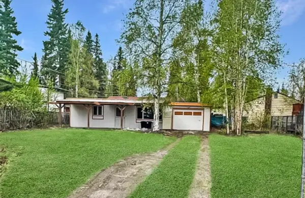 406 C STREET, Fairbanks, AK 99701