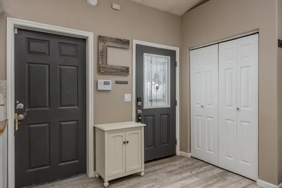 2906 NIKOLAI AVENUE, North Pole, AK 99705 - #2