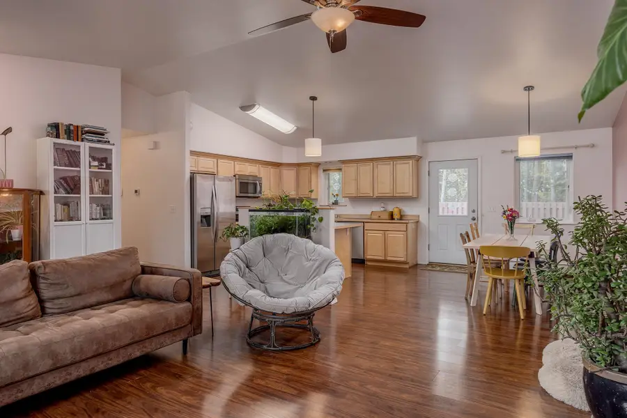2267 MOONLIGHT DRIVE, North Pole, AK 99705 - #2