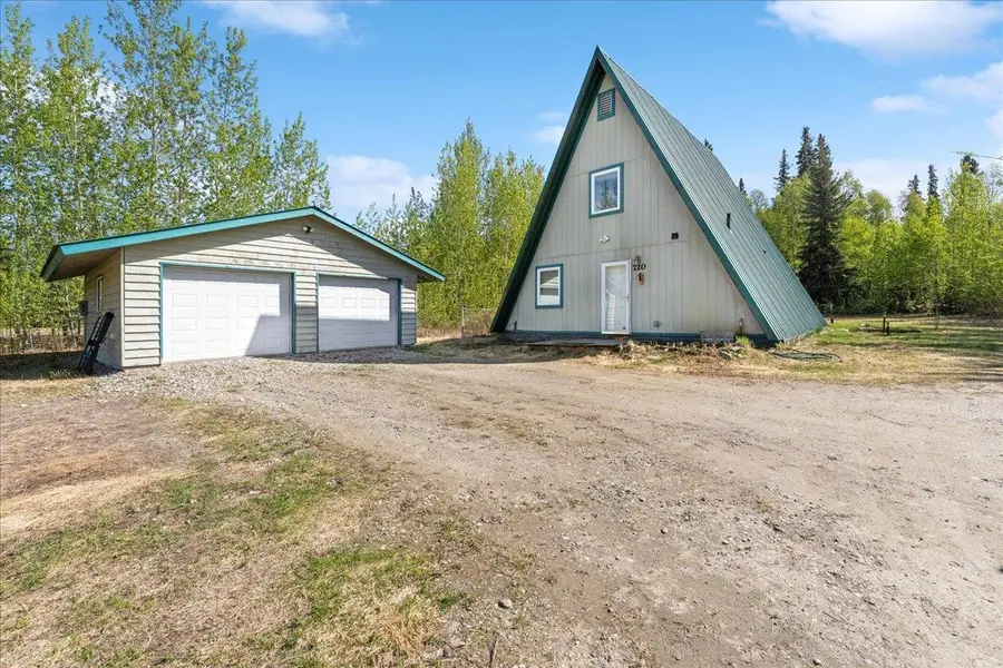 720 CYCLONE DRIVE, North Pole, AK 99705 - #2