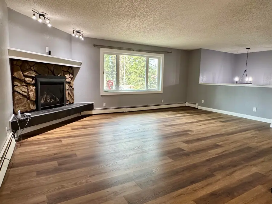 82 PEPPERDINE DRIVE, Fairbanks, AK 99709 - #3