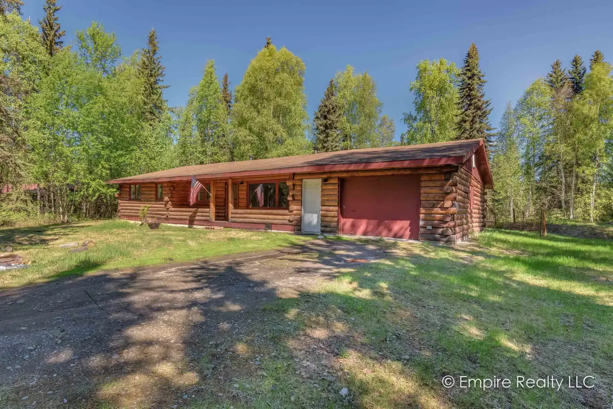 982 CLEAR STREET, North Pole, AK 99705 - #1