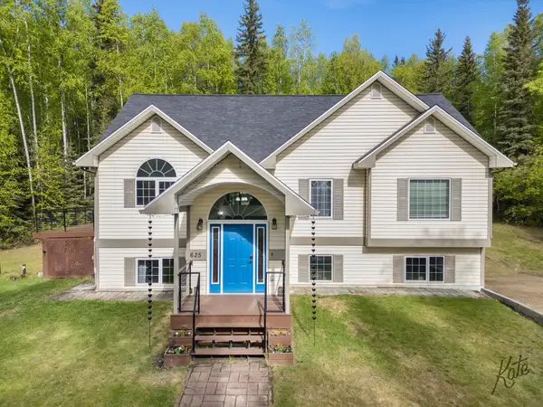 625 KENTSHIRE DRIVE, Fairbanks, AK 99709