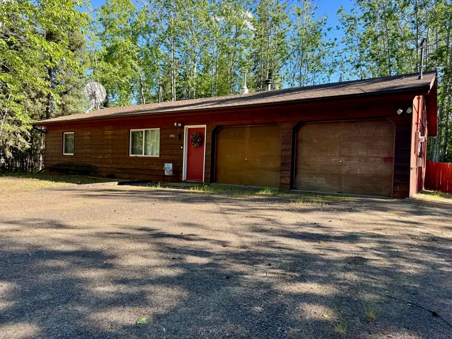 3911 ISMO DRIVE, North Pole, AK 99705 - #2