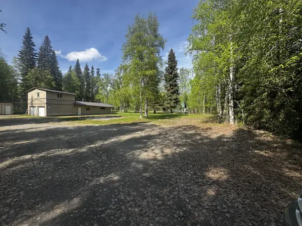 3125 DYKE ROAD, North Pole, AK 99705
