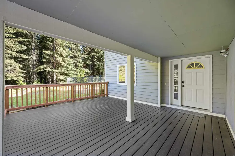 3211 WYATT ROAD, North Pole, AK 99705 - #3