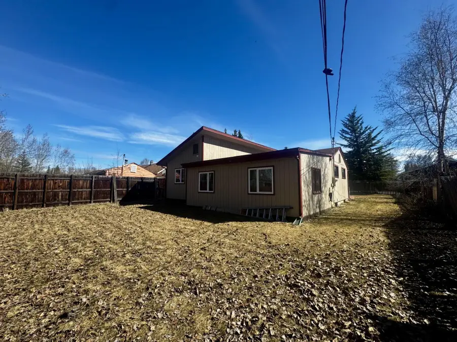 112 BRIDGET AVENUE, Fairbanks, AK 99701 - #3