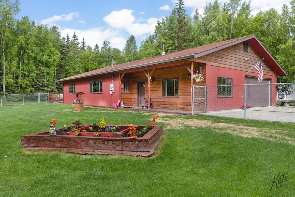 2525 DAWSON ROAD, North Pole, AK 99705 - #1