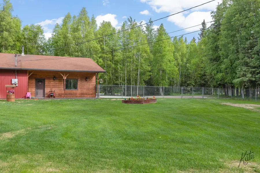 2525 DAWSON ROAD, North Pole, AK 99705 - #3