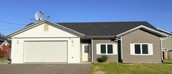 2709 DESERT EAGLE LOOP, North Pole, AK 99705