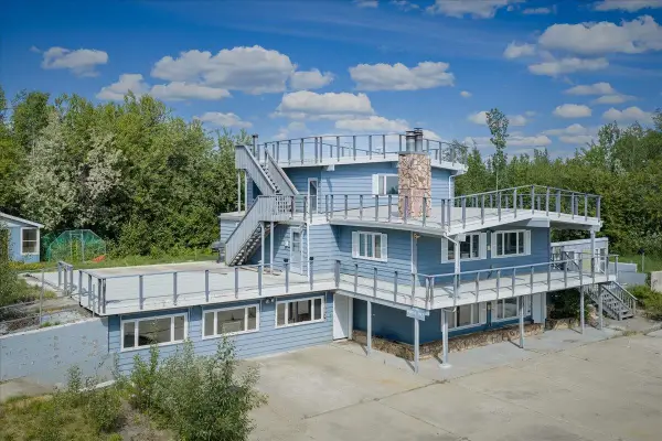 1446 GORDY WAY, North Pole, AK 99705
