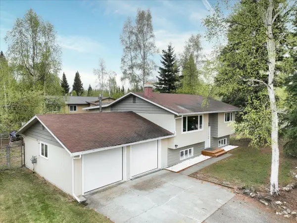 4720 HARVARD CIRCLE, FAIRBANKS, AK 99709