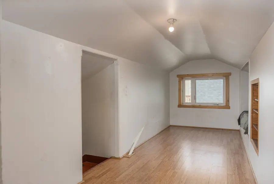 913 9TH AVENUE, Fairbanks, AK 99701 - #2