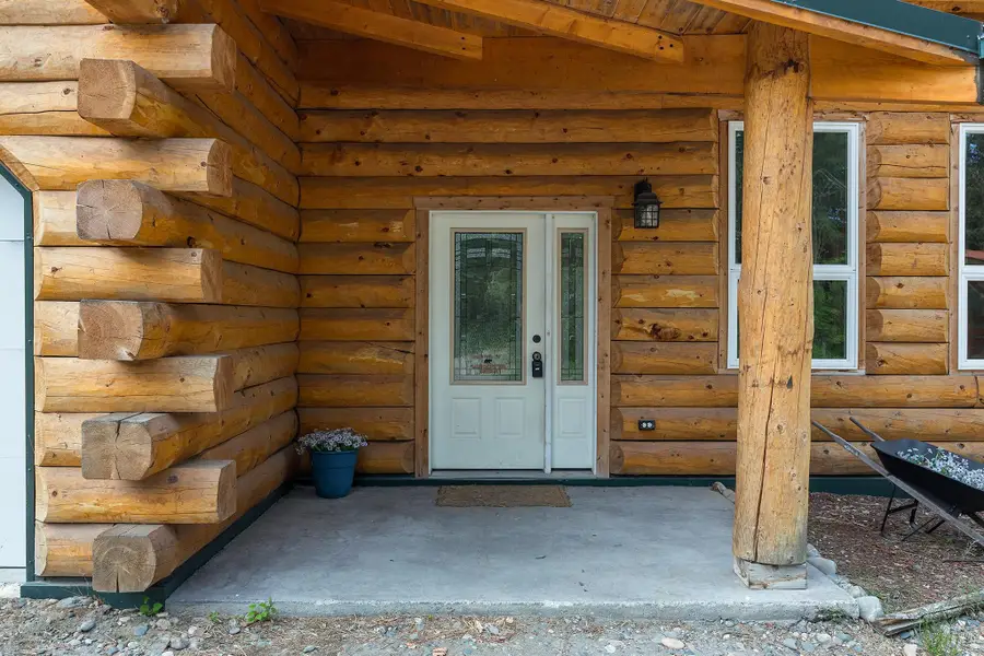 4109 POLAR FOX LOOP, North Pole, AK 99705 - #2