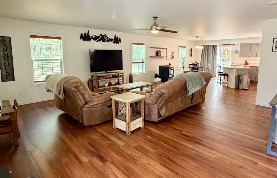 3335 MAGNETO COURT, North Pole, AK 99705 - #2