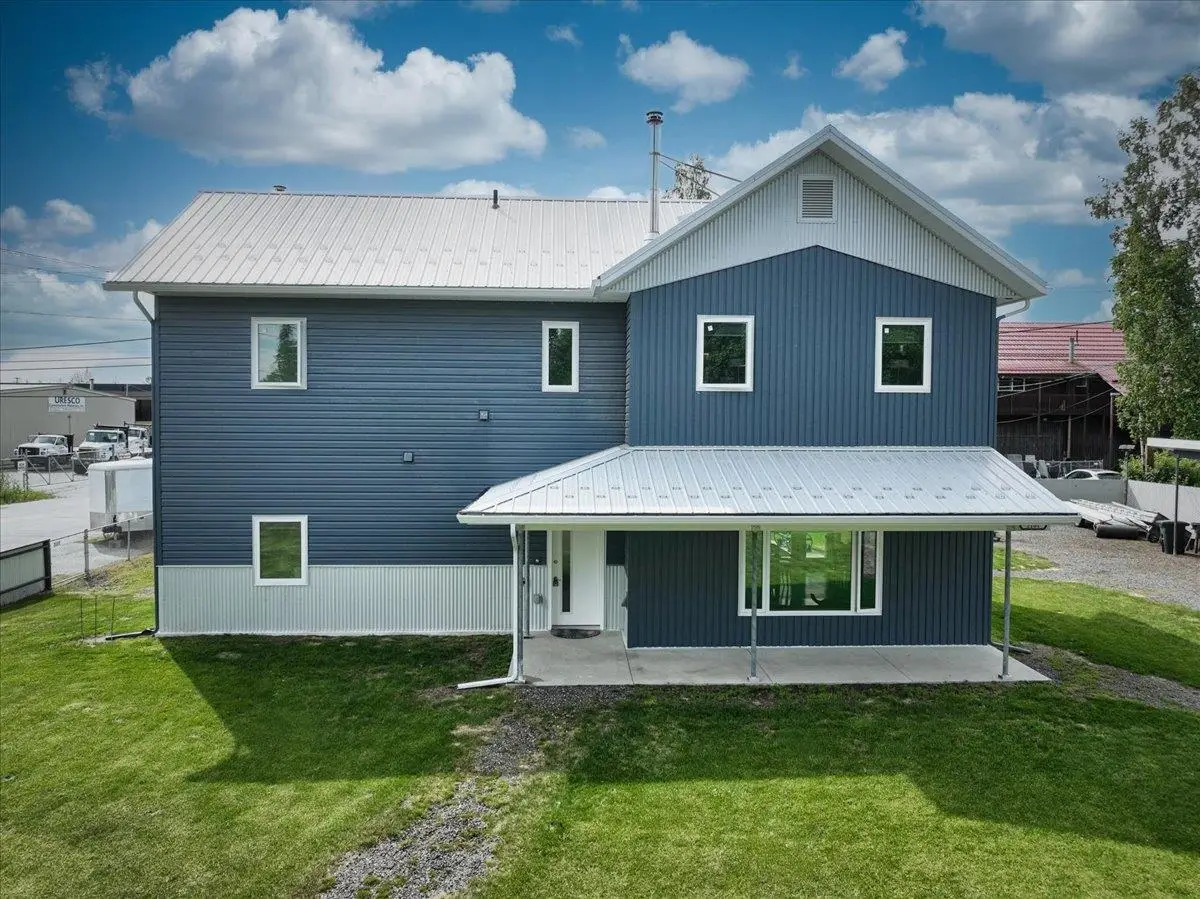 2101 SOUTHERN AVENUE, Fairbanks, AK 99709 - #1