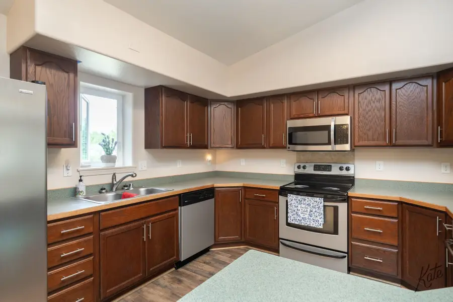 2462 BABY BELL DRIVE, North Pole, AK 99705 - #3