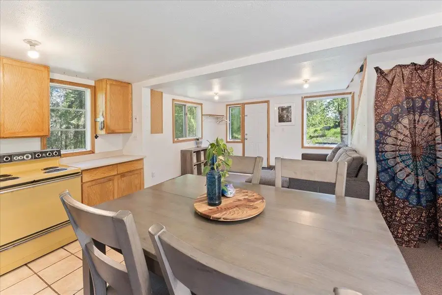 793 PINEHURST COURT, Fairbanks, AK 99712 - #3