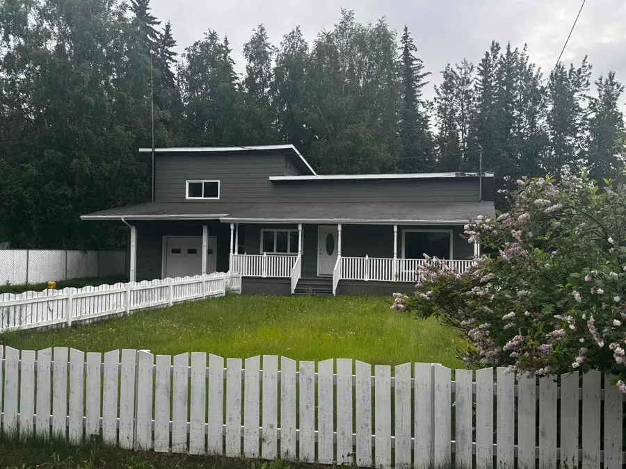 1514 EVERGREEN STREET, Fairbanks, AK 99709 - #2