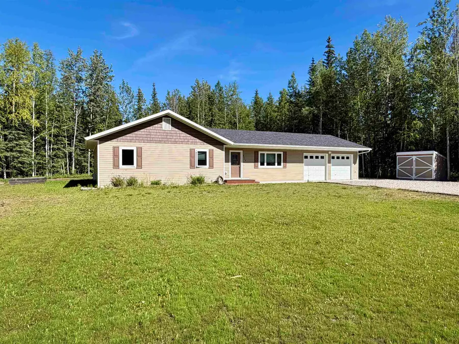 2114 STARFOX DRIVE, North Pole, AK 99705 - #2