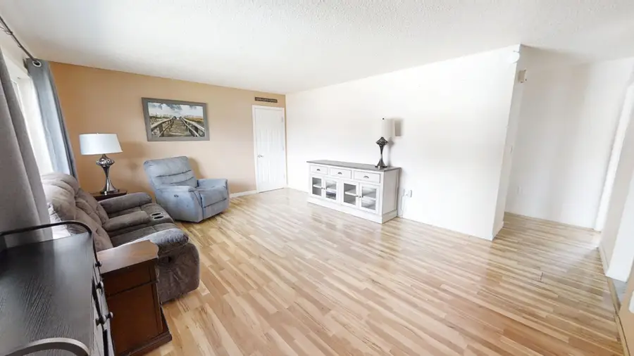 95 FAREWELL AVENUE, Fairbanks, AK 99701 - #3