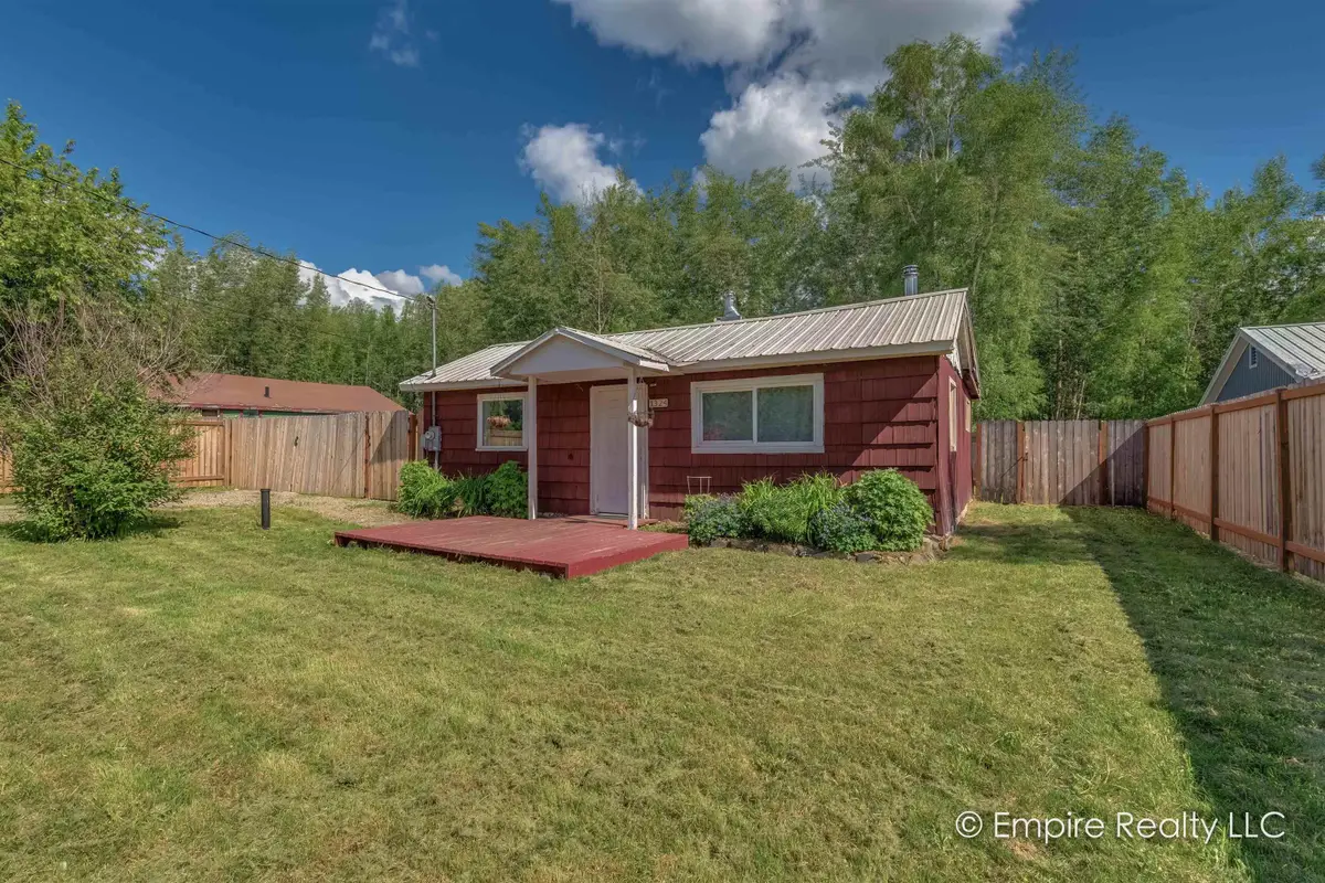 1324 LESLIE AVENUE, North Pole, AK 99705 - #1