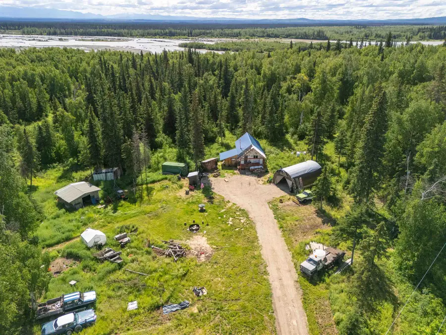 10265 OLD VALDEZ TRAIL, Salcha, AK 99714 - #3