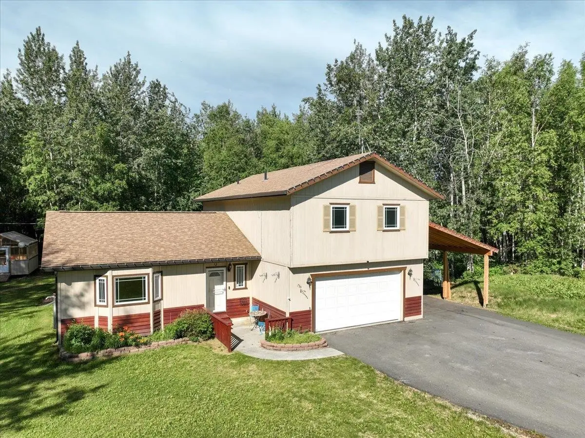 730 TURNER DRIVE, North Pole, AK 99705 - #1