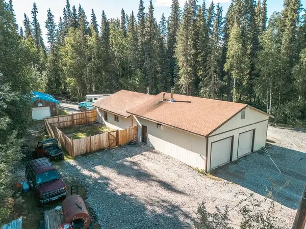 695 FLORENCE STREET, North Pole, AK 99705