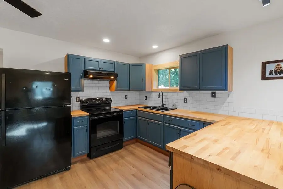 695 FLORENCE STREET, North Pole, AK 99705 - #3