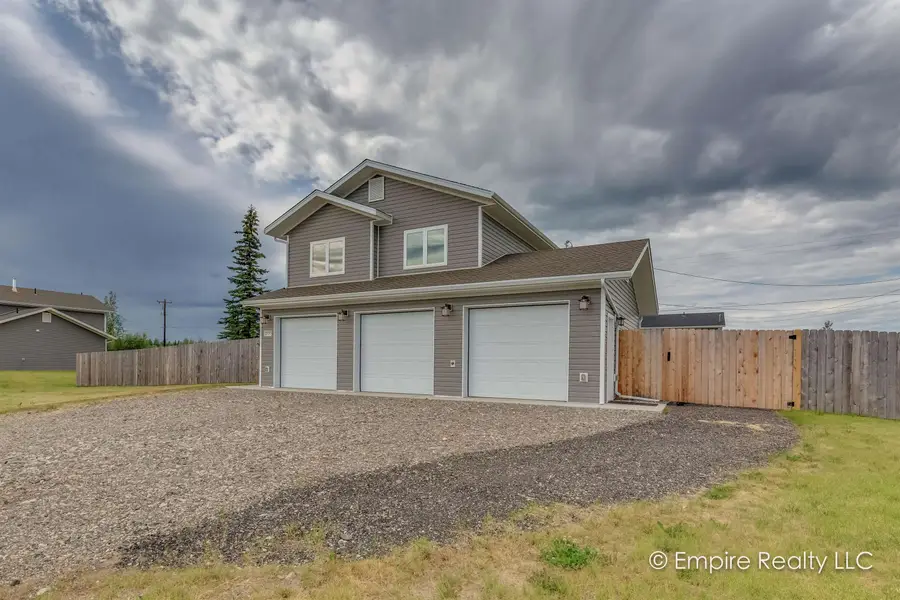 2777 W 3RD AVENUE, North Pole, AK 99705 - #3