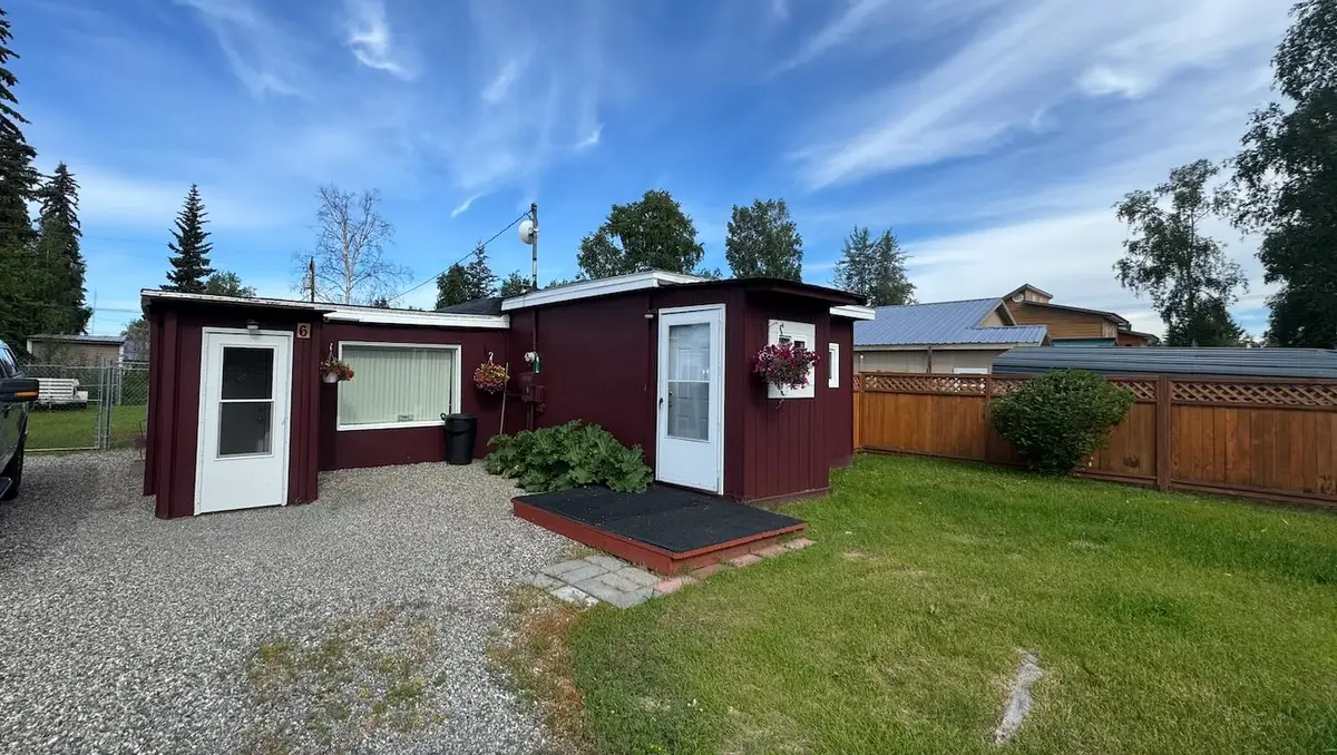 6 BLANCHE AVENUE, Fairbanks, AK 99701 - #1