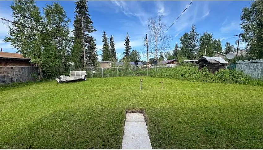 6 BLANCHE AVENUE, Fairbanks, AK 99701 - #2