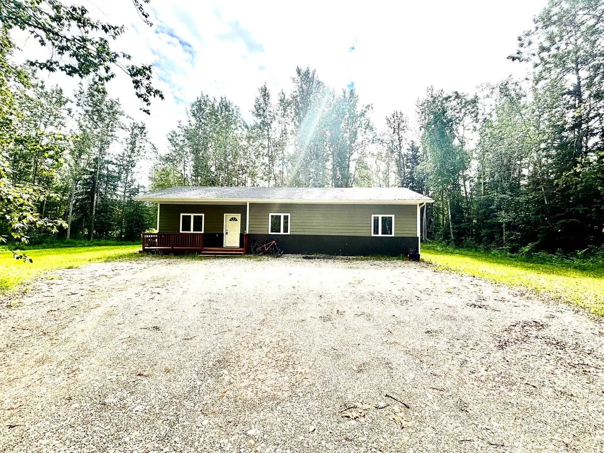 1682 PALOMINO DRIVE, North Pole, AK 99705 - #1