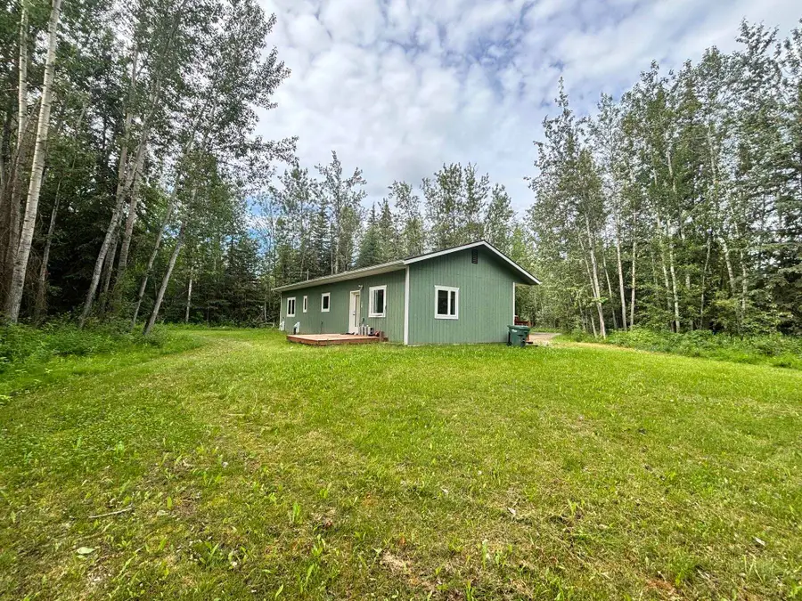 1682 PALOMINO DRIVE, North Pole, AK 99705 - #3