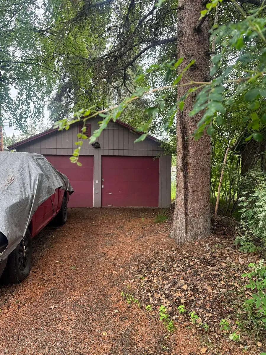 105 ROSELLA AVENUE, Fairbanks, AK 99701 - #2