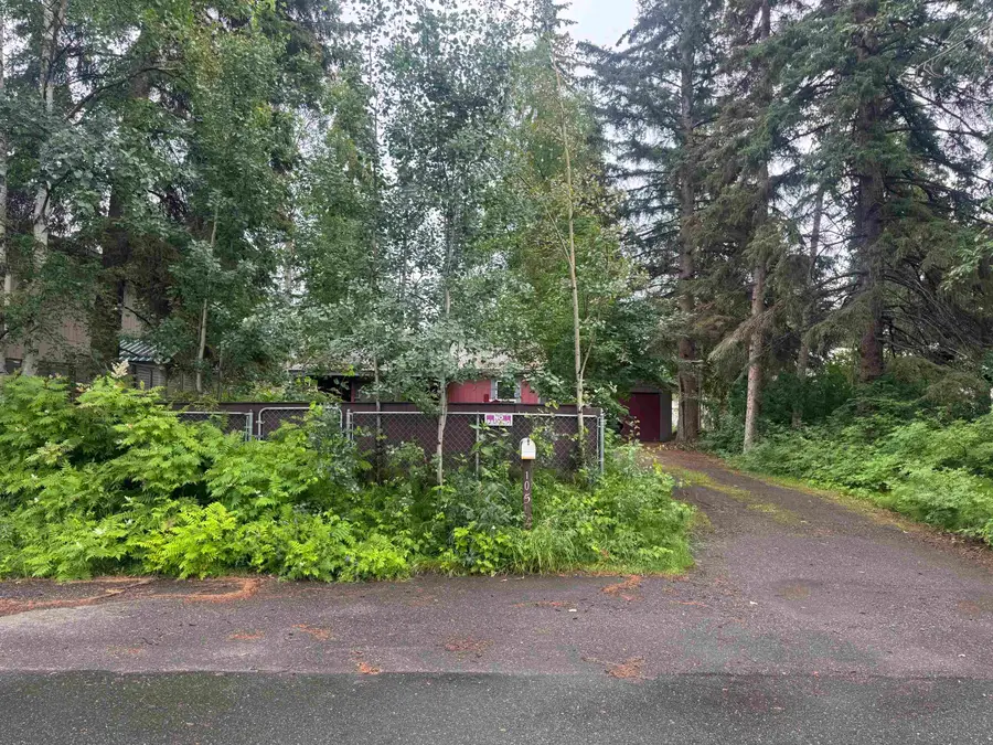 105 ROSELLA AVENUE, Fairbanks, AK 99701 - #3