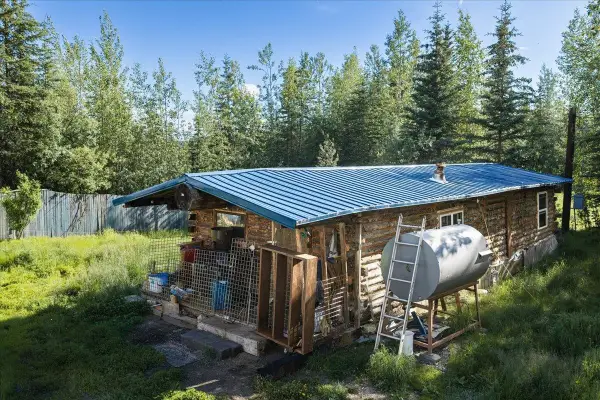 1298 KALE LANE, Fairbanks, AK 99709