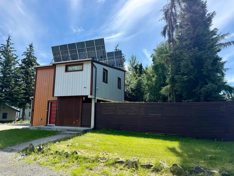 1219 TWENTY-FIRST AVENUE, Fairbanks, AK 99701 - #3