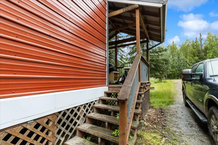 1065 CHICKADEE LOOP, Fairbanks, AK 99712 - #3