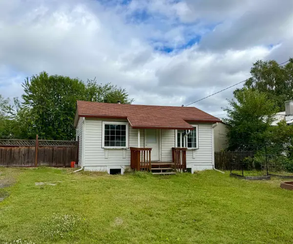 320 CHARLES STREET, Fairbanks, AK 99701