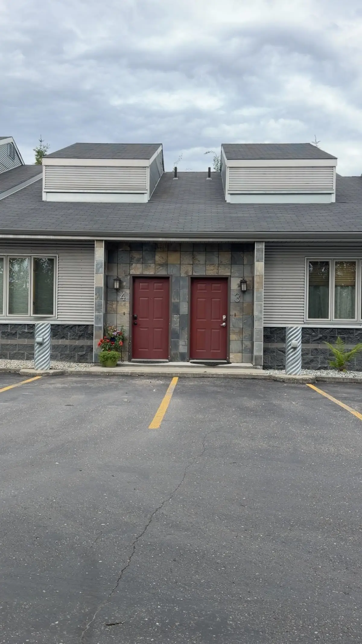 825 28TH AVENUE #Unit 3, Fairbanks, AK 99701 - #1