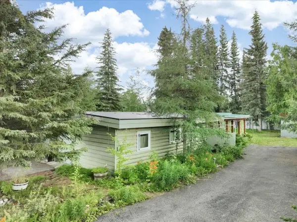 322 CROSSWAY, North Pole, AK 99705