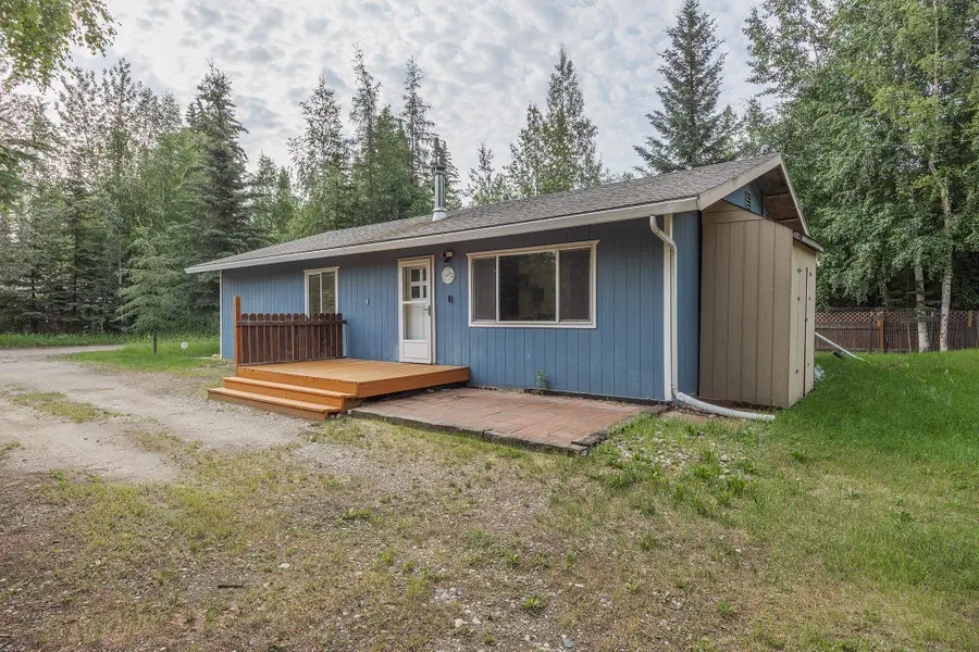 3027 VFW STREET, North Pole, AK 99705 - #2