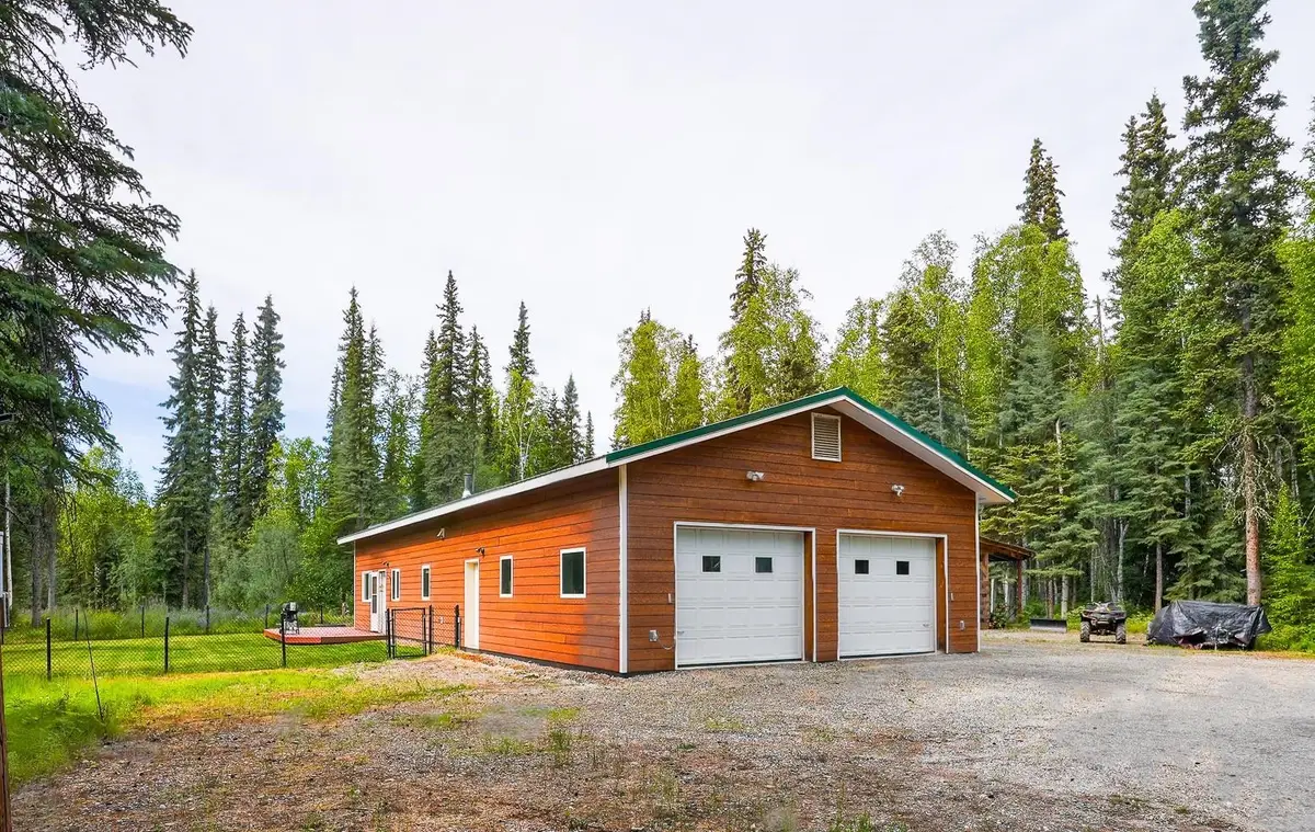 1433 SECLUDED DRIVE, North Pole, AK 99705 - #1
