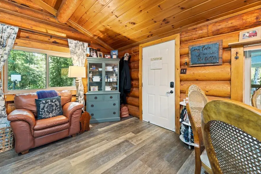 1832 VALLEY HIGH DRIVE, Fairbanks, AK 99709 - #3