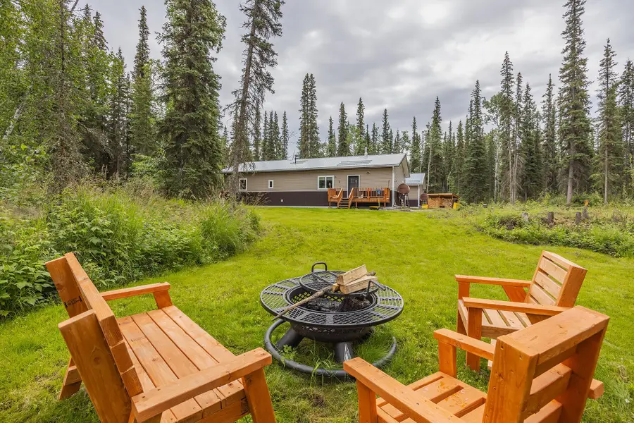 605 SILVER LINING DRIVE, North Pole, AK 99705 - #2
